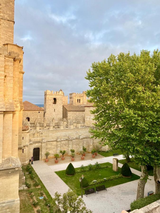 Trésors de la Cathédrale, Maison de Ville Narbonne Extérieur photo
